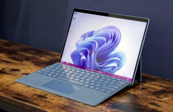 Обзор Microsoft Surface Pro 9: достойный планшет-ноутбук с непримечательным обновлением