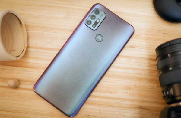 Обзор Motorola Moto G30 недорогого смартфона с массой достоинств