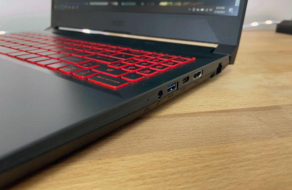 Обзор MSI Katana GF66 производительного игрового ноутбука с отличной ценой