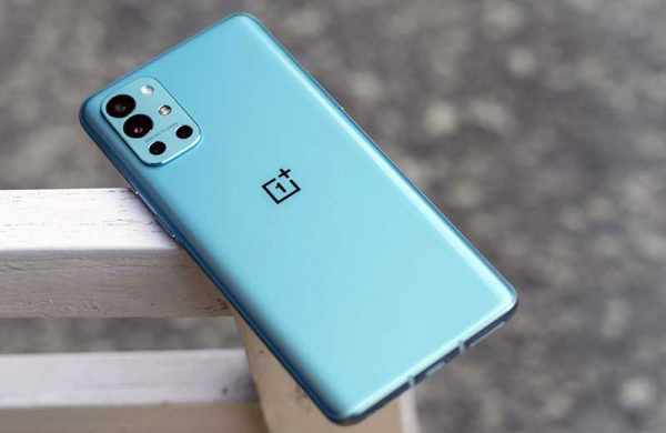 Обзор OnePlus 9R 5G более нового и знакомого смартфона OnePlus