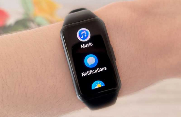 Обзор фитнес-браслета Honor Band 6 с функциями умных часов