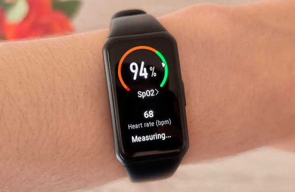 Обзор фитнес-браслета Honor Band 6 с функциями умных часов