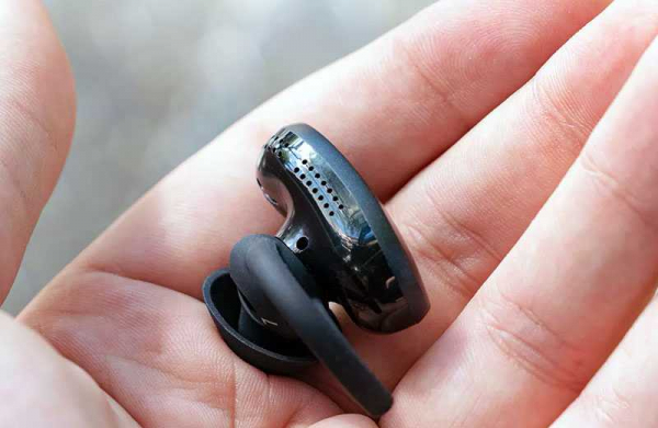 Обзор Bose QuietComfort Earbuds: наушники с сенсационным звуком и шумоподавлением