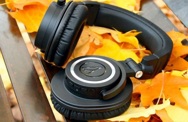 Обзор Audio-Technica ATH-M50xBT2: накладных Bluetooth-наушников со студийным звуком