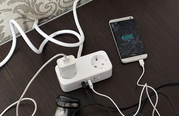 Обзор Ugreen DigiNest Life 30W: универсальный удлинитель на две розетки с USB-A и USB-C