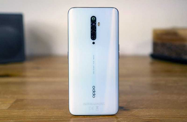 Обзор Oppo Reno 2Z: смартфона с выдвижной фронтальной камерой