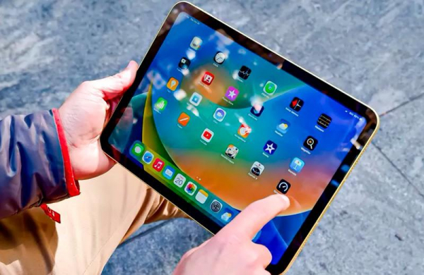 Обзор Apple iPad 2022 (10 поколения): обновлённый и мощный планшет с хорошей автономностью