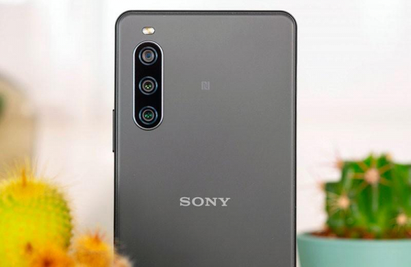 Обзор Sony Xperia 10 IV: средний смартфон с длительной автономностью