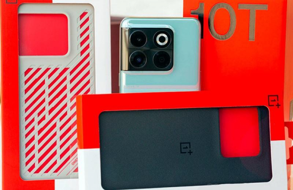 Обзор OnePlus 10T: этот мощный и почти флагманский смартфон вы бы захотели