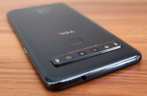 Обзор TCL 10L: достойный средне-бюджетный смартфон без изысков