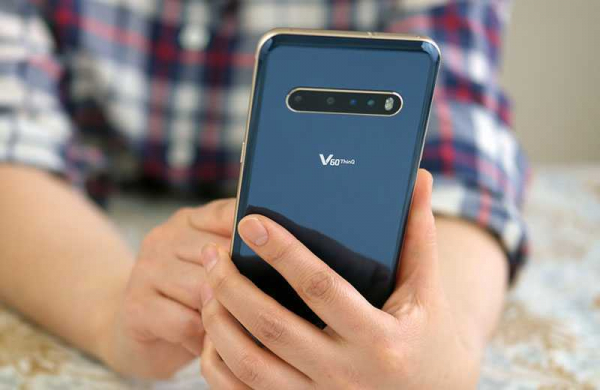 Обзор LG V60 ThinQ 5G: огромный смартфон флагман от LG