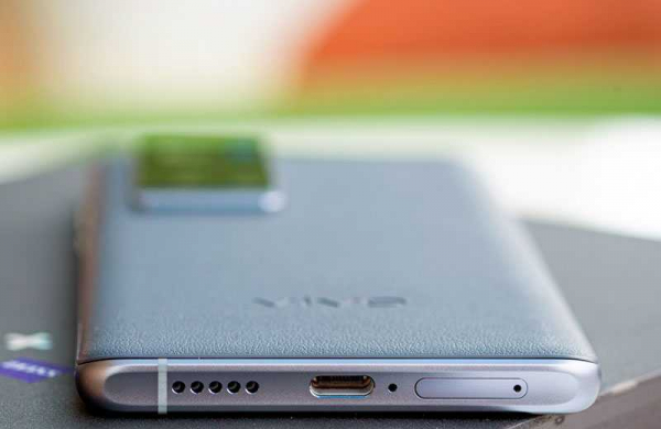 Обзор Vivo X60 Pro Plus: впечатляющего флагманского смартфона с камерами Zeiss