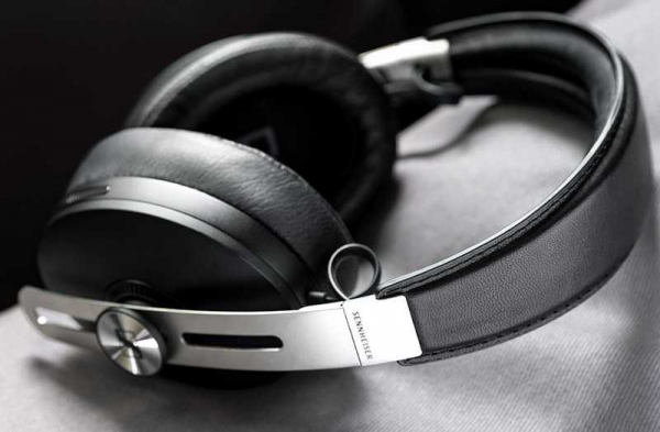 Обзор Sennheiser Momentum III: лучший звук в ритме потребностей