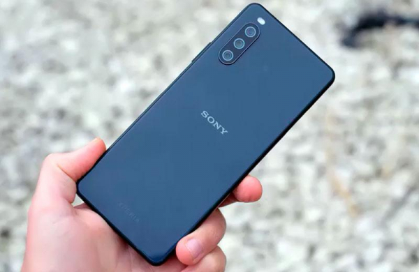 Обзор Sony Xperia 10 III компактного смартфона среднего уровня