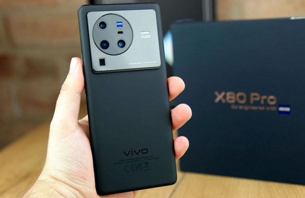 Обзор Vivo X80 Pro: премиальный смартфон с великолепным набором камер