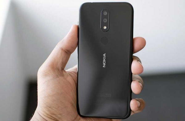 Обзор Nokia 4.2: функциональный телефон с не лучшей производительностью