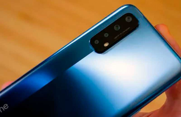 Обзор Realme 7 Pro: впечатляющий смартфон во многих отношениях