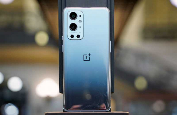 Обзор OnePlus 9 Pro смартфона-флагмана конкурента Samsung и Apple