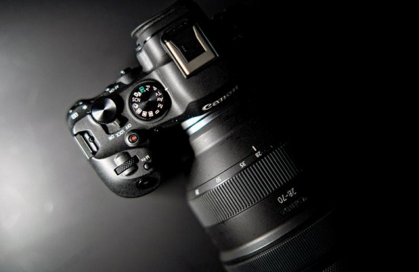 Обзор Canon EOS R6 Mark II: превосходной камеры если бы не одна деталь